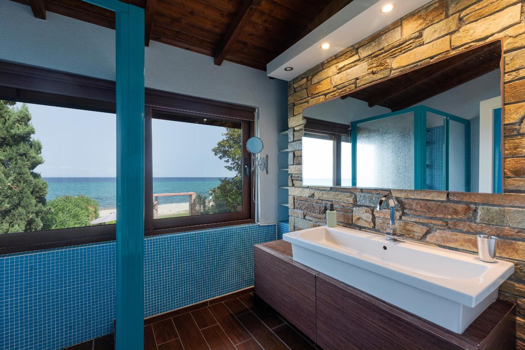 Efharis Beachfront Villa Platamonas Extérieur photo